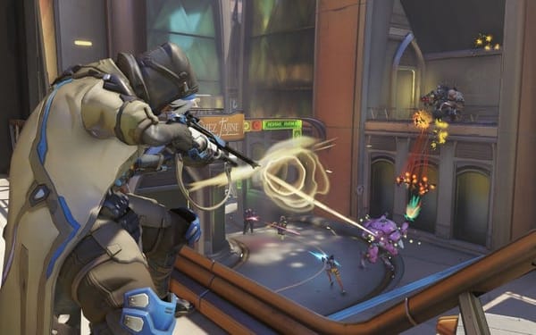 A complete noob’s introduction to playing support in Overwatch 2